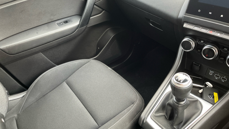 Renault Captur 1.0 TCE 100 Iconic 5dr Petrol Hatchback